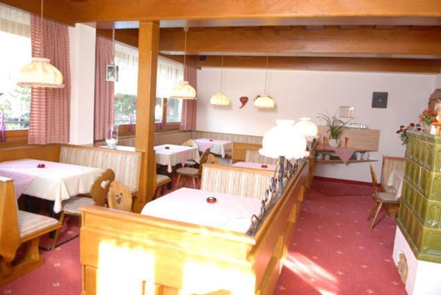 Hotel-pension Flora Bed & Breakfast Saalbach-Hinterglemm