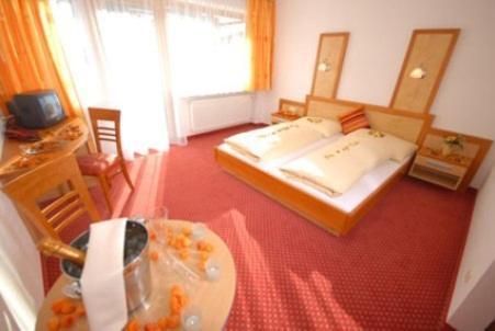 Hotel-pension Flora Bed & Breakfast Saalbach-Hinterglemm