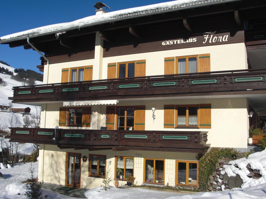 Hotel-pension Flora Bed & Breakfast
